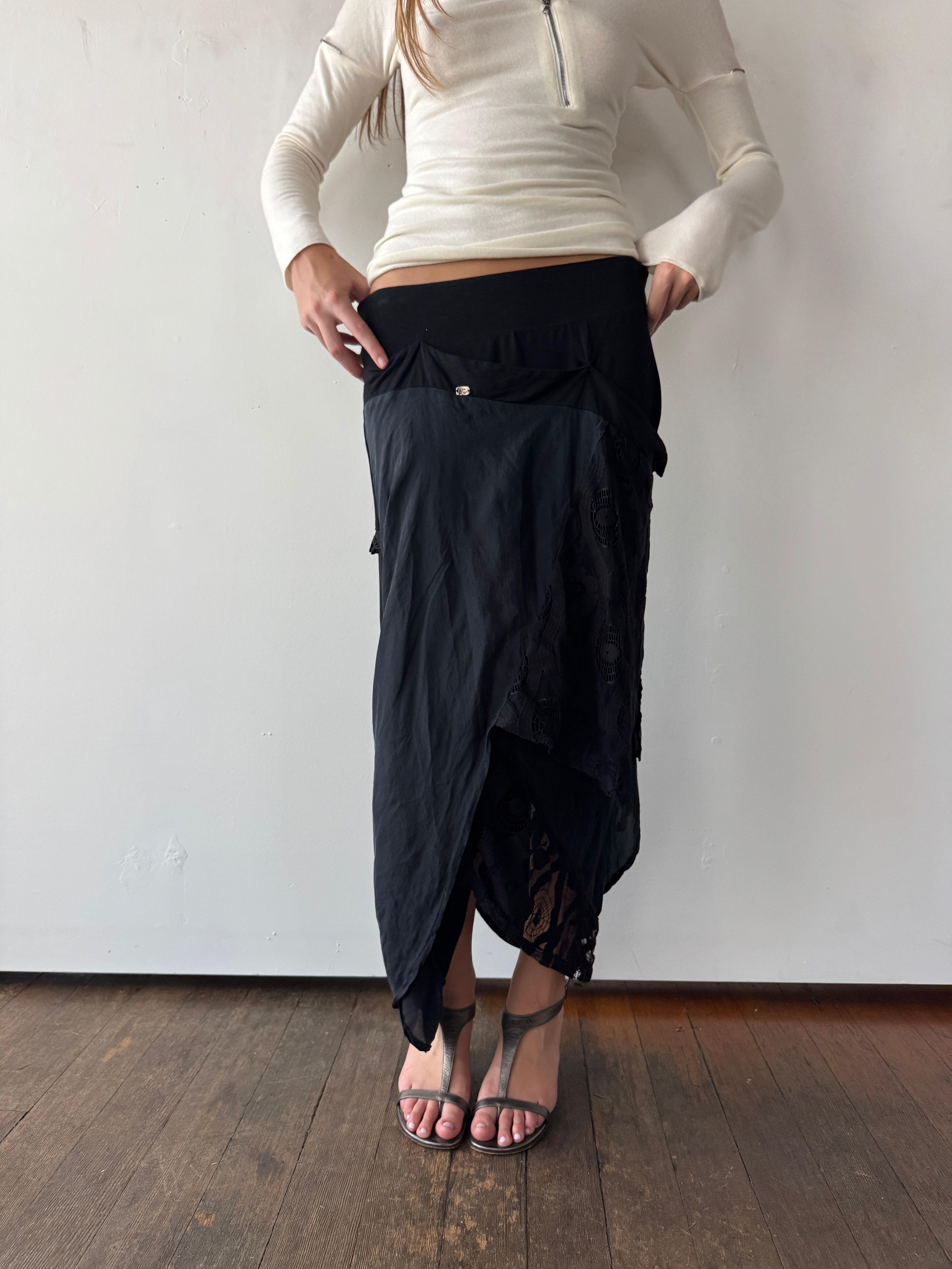 Umbrale Skirt