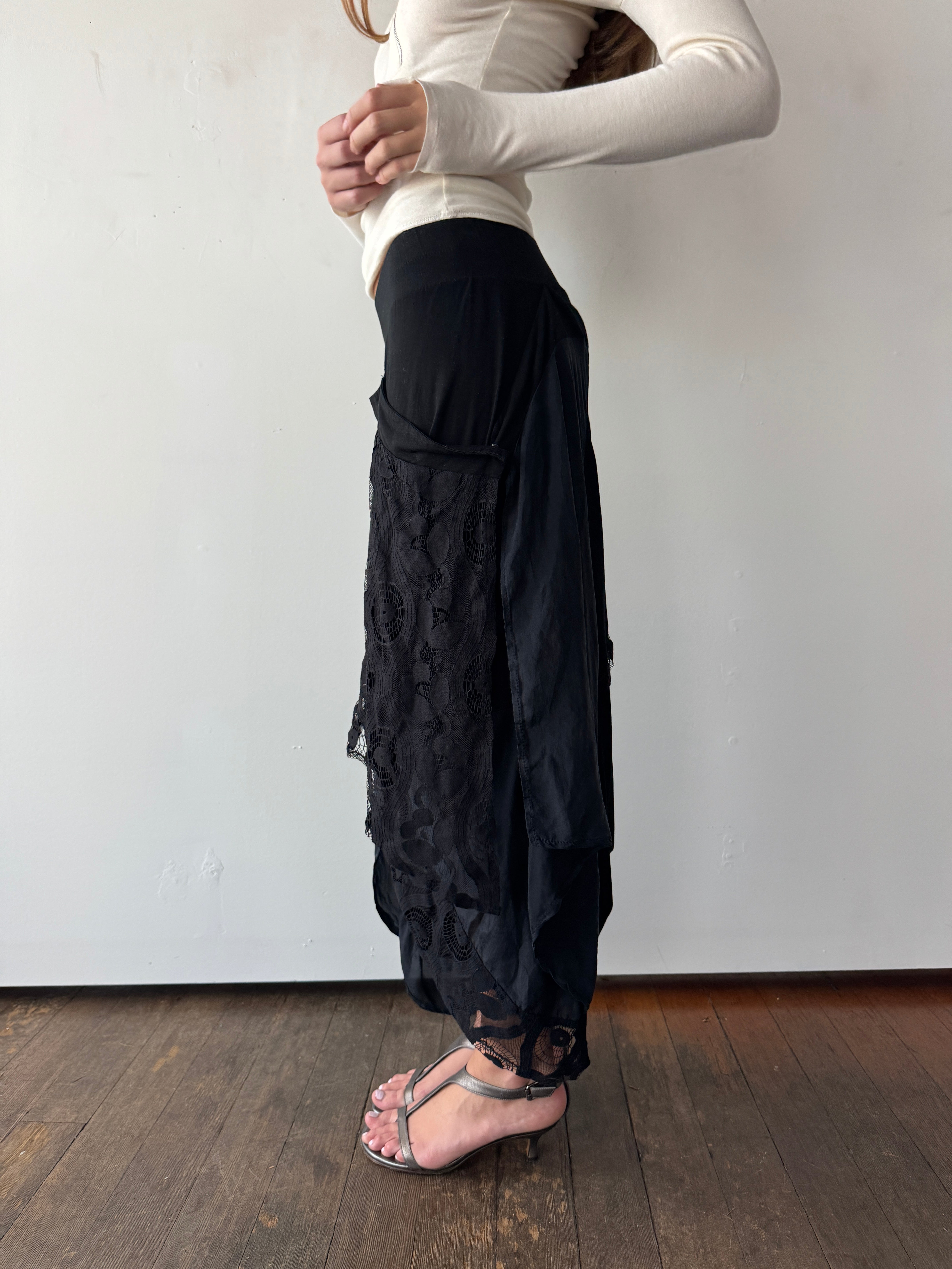 Umbrale Skirt