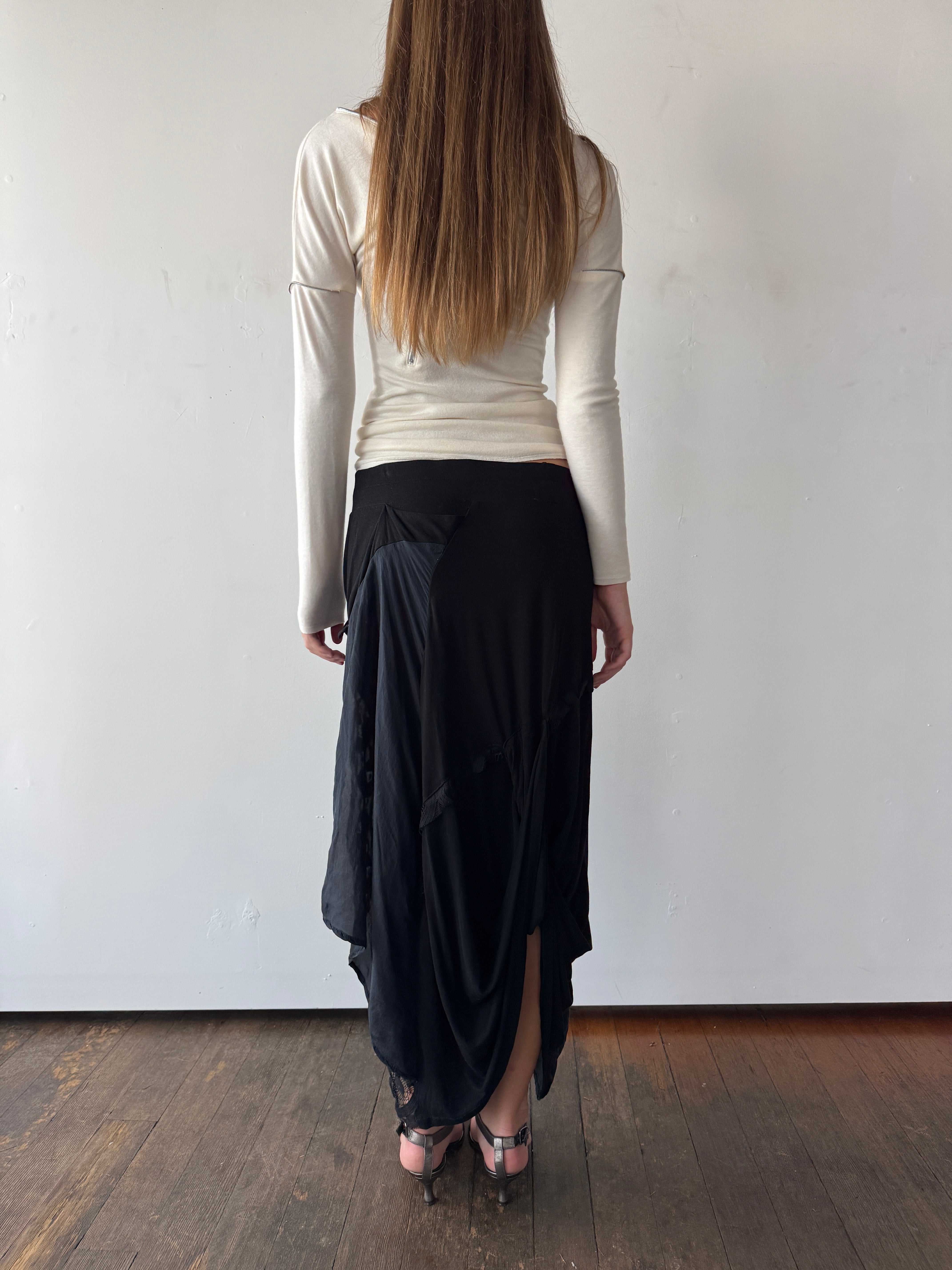 Umbrale Skirt